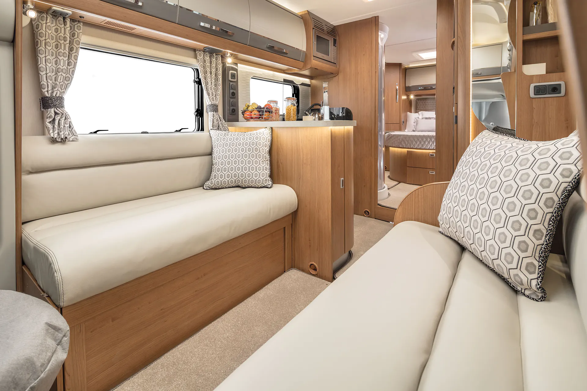 Used Motorhomes for Sale QLD & VIC Elite RV