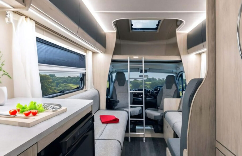 Auto Trail EXPEDITION C63 6