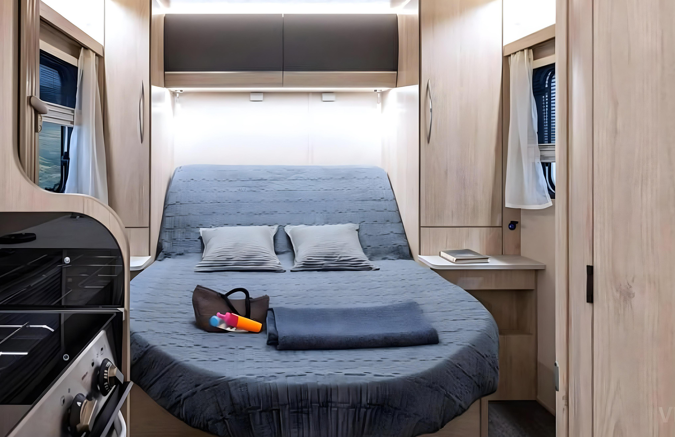 Auto-Trail-Expedition-C710__72685